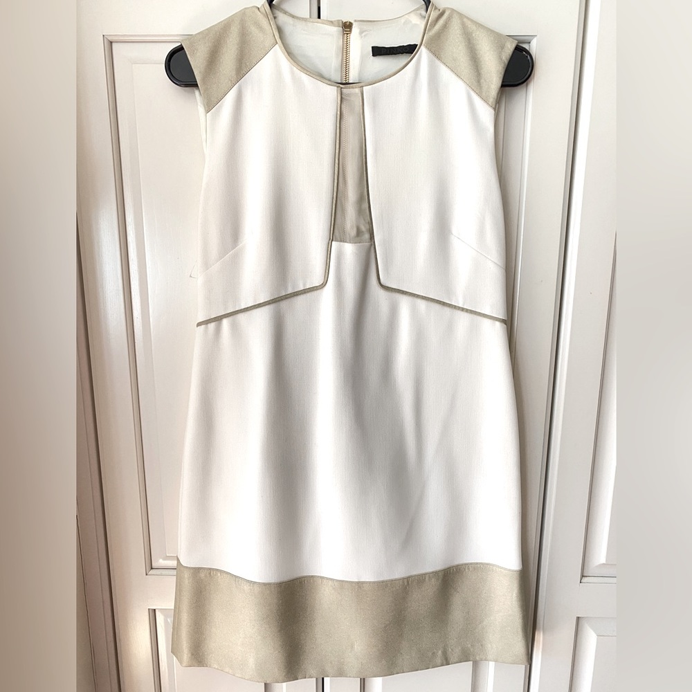 Pinko sleeveless Dress beige cream Silk lining Rhinestone golden tone size S New